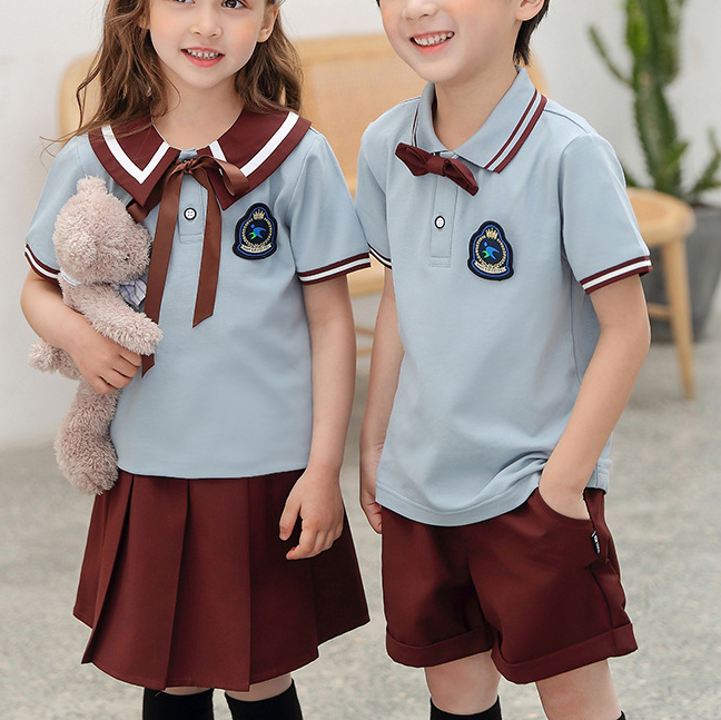 Combinación de colores de manga corta para jardín de infantes de verano, uniformes para estudiantes para niños para la escuela