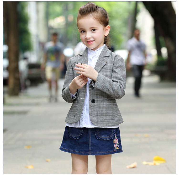 Blazer a cuadros gris de manga larga con diseño personalizado para niñas pequeñas con bolsillo