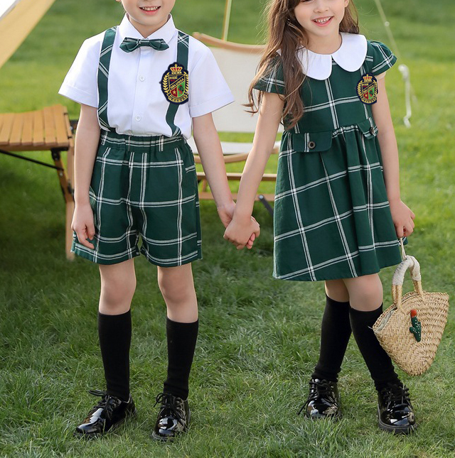 Diseño personalizado verano cómodo manga corta niños y niñas camisa a cuadros verde traje uniforme escolar para la escuela primaria
